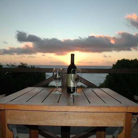 The Sunset Hotel Flying Fish Cove Bagian luar foto